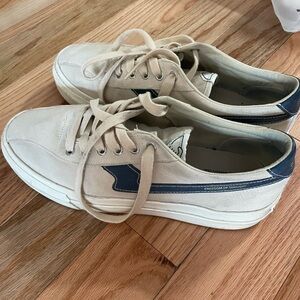 Casual Canvas Sneakers in Beige with Navy Trim